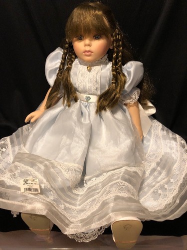 EMILLE Munecas Geli 24” Doll Vinyl Head & Limbs Cloth Body Blue Eyes Brown Hair