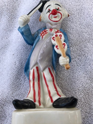 HOMCO BLUE CLOWN WITH VIOLIN FIGURINE - #1445 6-1/4”