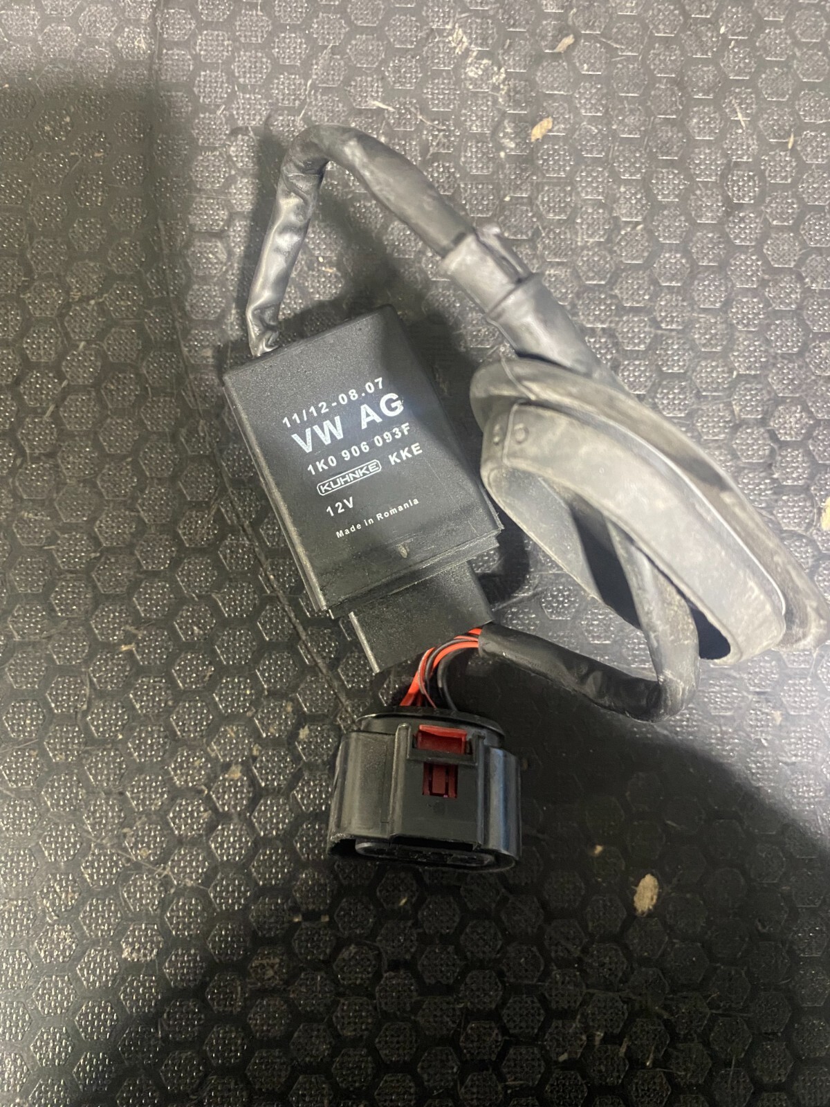 Volkswagen Fuel Pump Module 1K0906093F Volkswagen