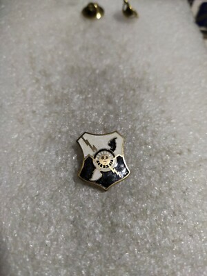 CREST armée us 61st FIELD ARTILLERY RÉGIMENT 1ST CAV DIV WW2 original