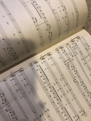 Gloria Canon Sing Out Series 1998 Sheet Music 15/1379H Used EX FS