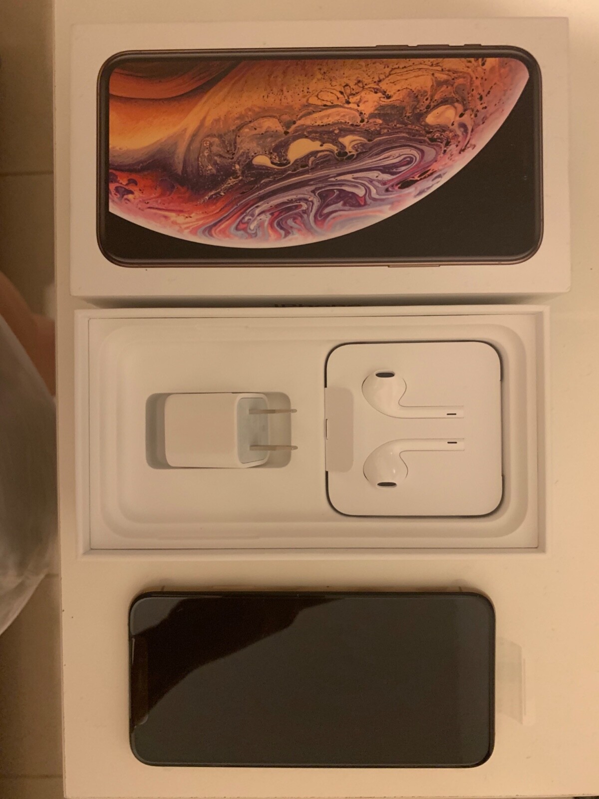 Iphone xs 64gb gold unlocked