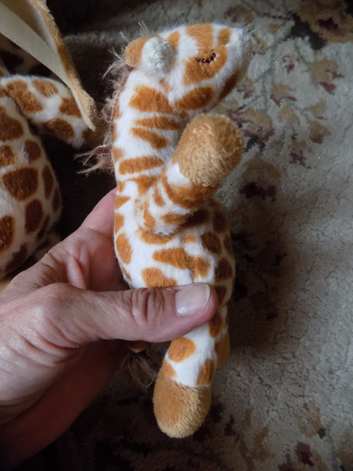 Lot Cloud B Gentle Giraffe Sound Machine Travel Baby Soother Plush Toy & Rattle