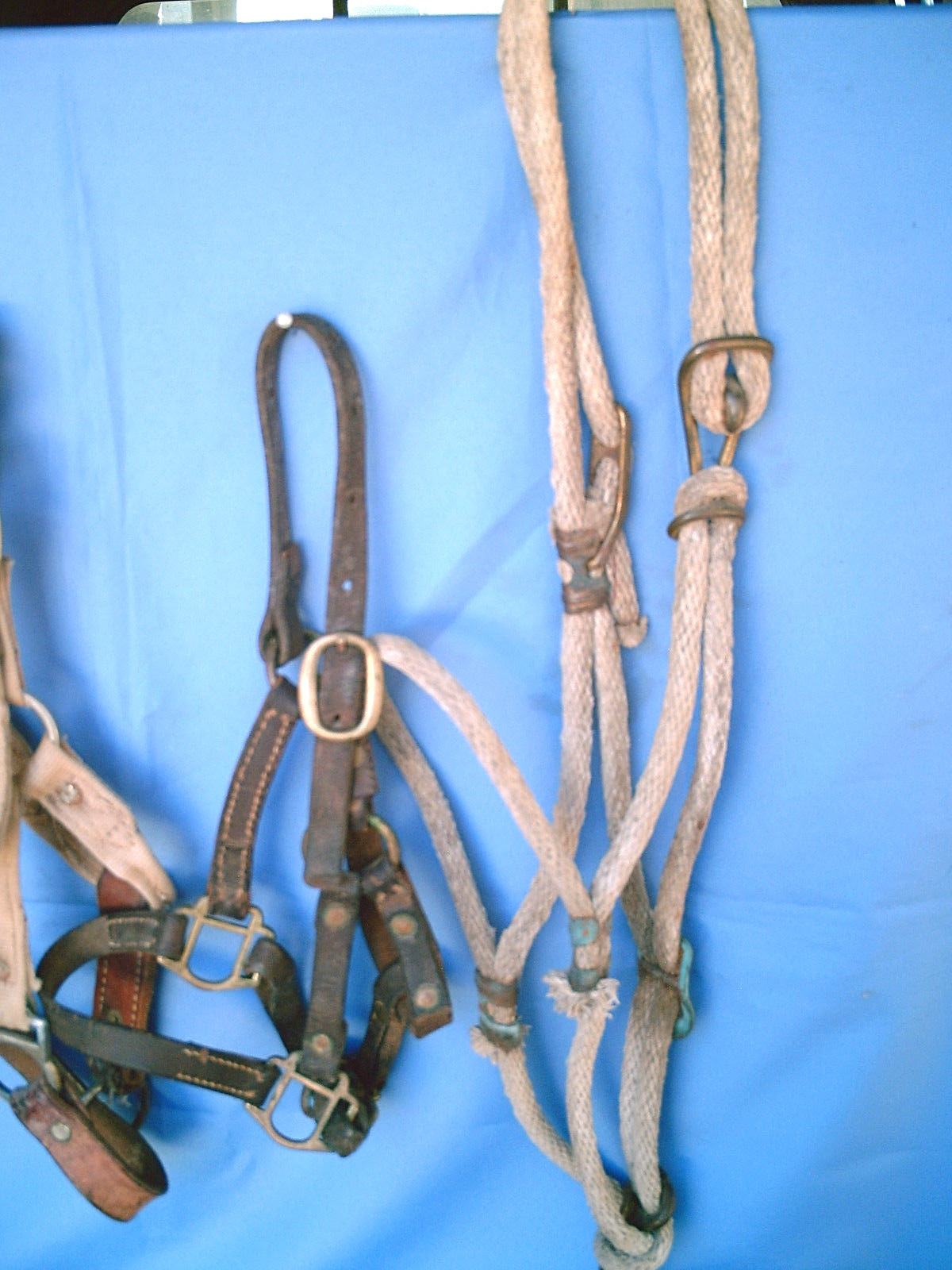 ESTATE LOT of 13 Old Western Horse Tack Bridles Parts Home Decor Folk Art Crafts