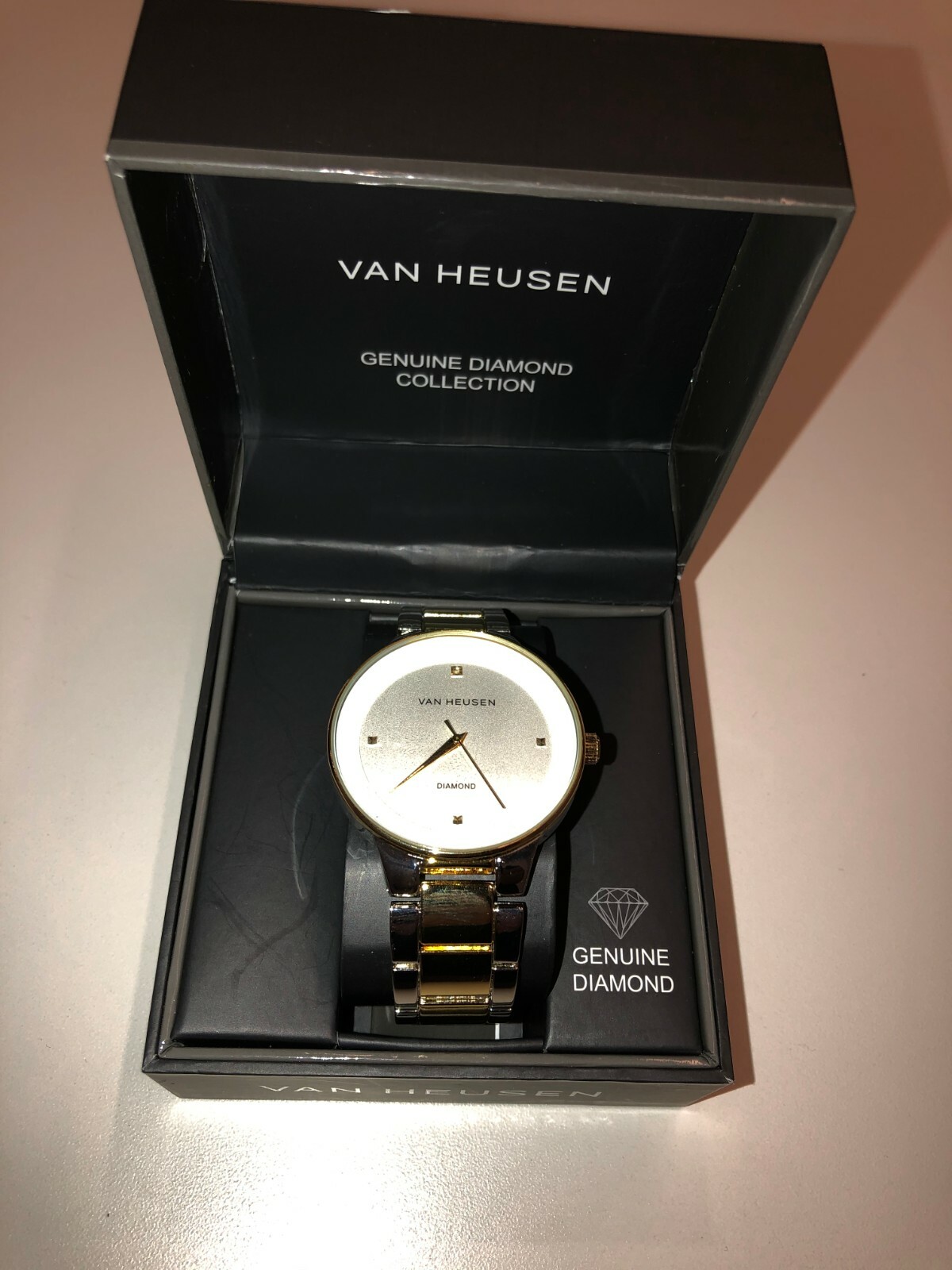 Наручные часы Men'S Van Heusen Genuine 