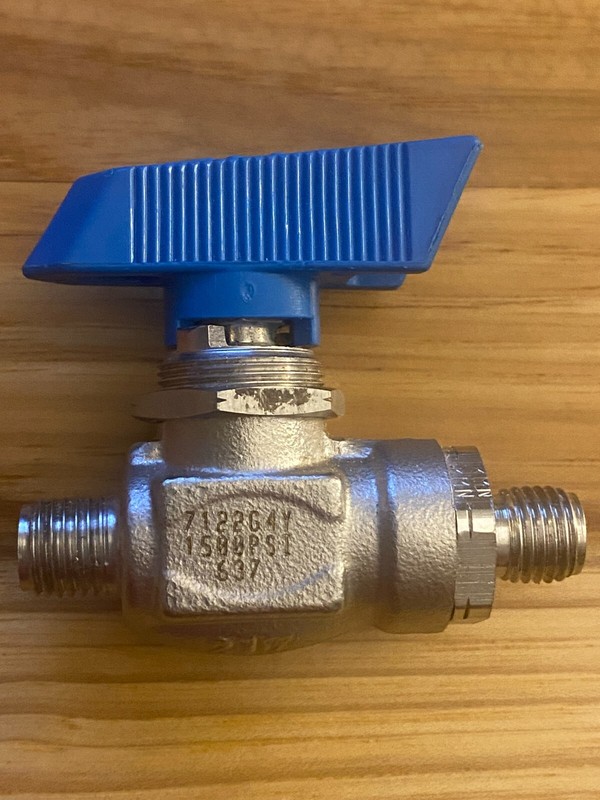 HOKE - Part #7122G4Y, Ball Valve, 316 Stainless Steel, 1/4" tube
