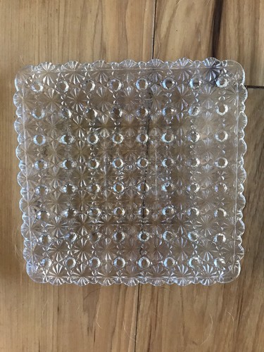 Set Of 6 FENTON DAISY AND BUTTON CLEAR SQUARE PLATES 7