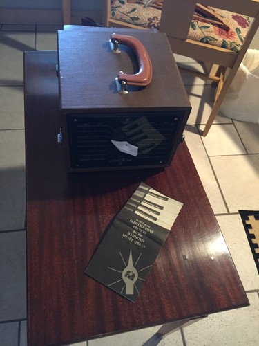 HAMMOND ORGAN MODEL L-111 w/matching blank doc’s Also w/ ElectroTone Module Unit