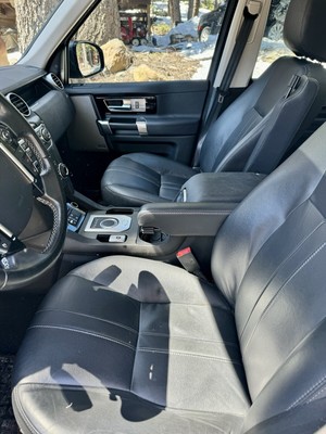 image 2 of interior