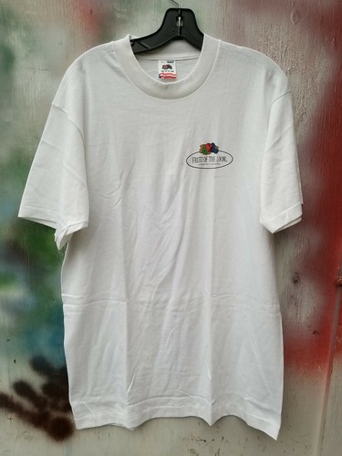 Vintage 80s 90s Fruit of the Loom Logo Spell out Cotton tee