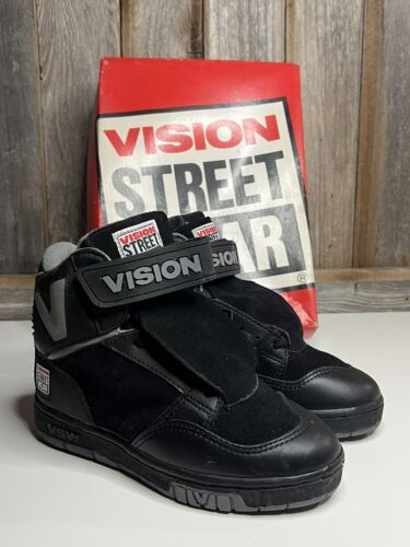 Vision Street Wear Men's Suede Hi Top Retro Skate Shoe SZ 2 Vision Street Wear Men's Suede Hi Top Retro Skate Shoe SZ 2