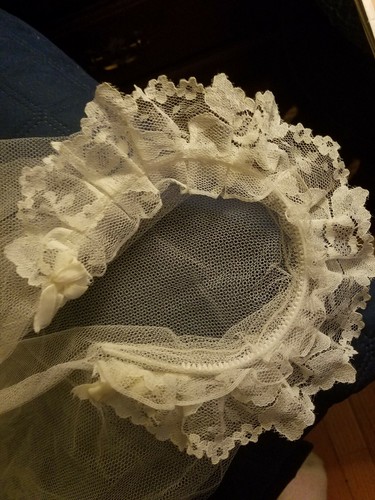 1964 FIRST COMMUNION Vtg Veil White 2 tier w/ Original May 1964 Paperwork