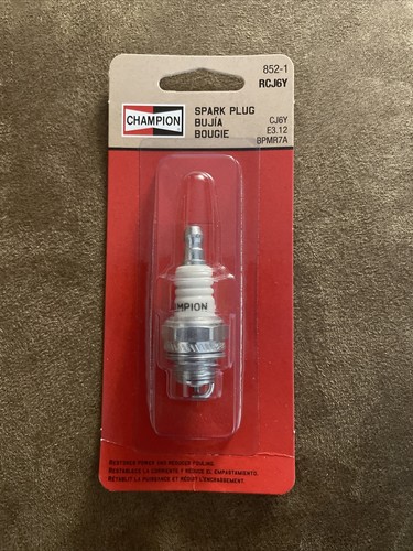 Champion Spark Plug RCJ6Y #852-1 Replaces: CJ6Y BPMR7A 018