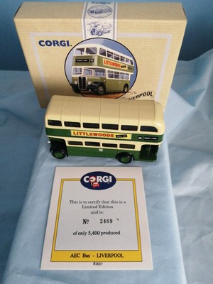 CORGI CLASSIC COMMERCIALS, AEC REGENT BUS. No.96983 VERY COLLECTABLE. 2469