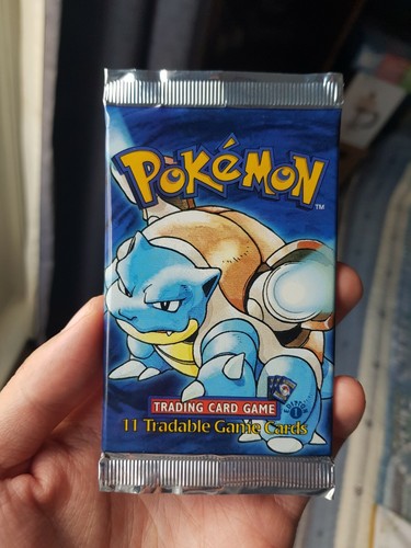 Pokémon base set shadowless booster pack Shadowless Base Set Booster Pack