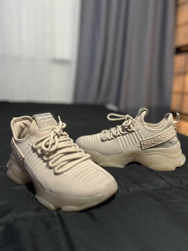 Steve Madden NY 90 Maxima Size 6M Tan Fashion Shoes Great Steve Madden NY 90 Maxima Size 6M Tan Fashion Shoes Great