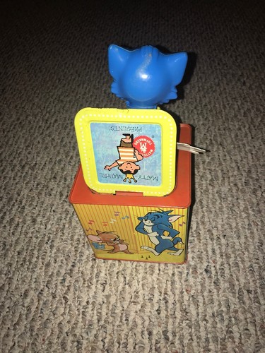 VINTAGE MATTEL INTERNATIONAL TOM AND JERRY MUSIC BOX (JACK IN THE BOX) READ DESC