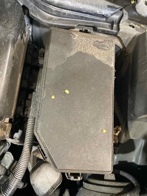 12 13 14 HONDA CRV Engine Fuse Relay Box