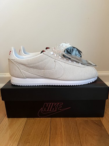 【NIKE】CLASSIC CORTEZ STRANGER THINGS Nike Classic Cortez Stranger Things Sail Upside Down Pack