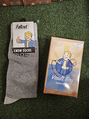 Gaming Heads Fallout Vault Boy 111 Bobblehead Series #1 And A Pair Of Crew Socks