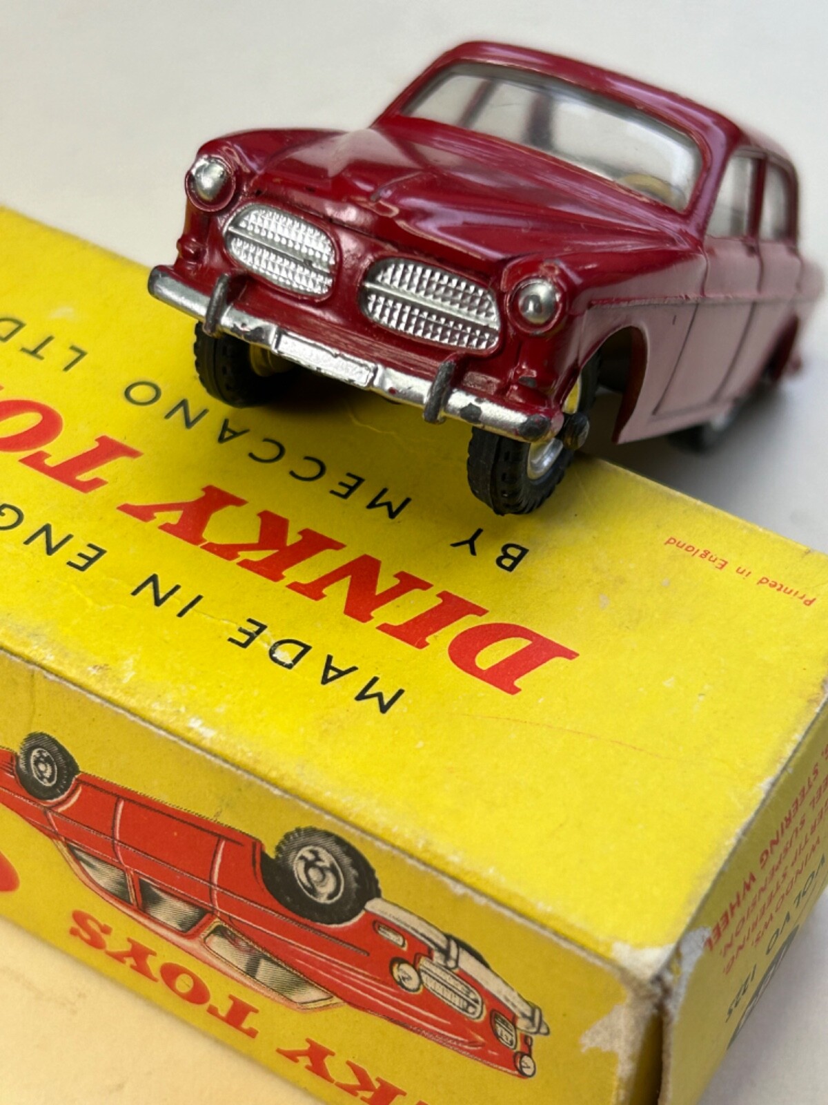 値下げしました！DINKY TOYS Amazon | DINKY TOYS 1/43 ディンキー フォード ヴェデット 1954