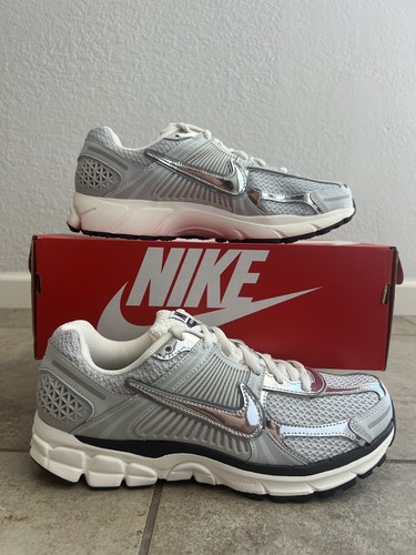 Pre-owned Nike Air Zoom Vomero 5 Photon Dust Metallic Silver W Fd0884-025 Sz 12 W Box