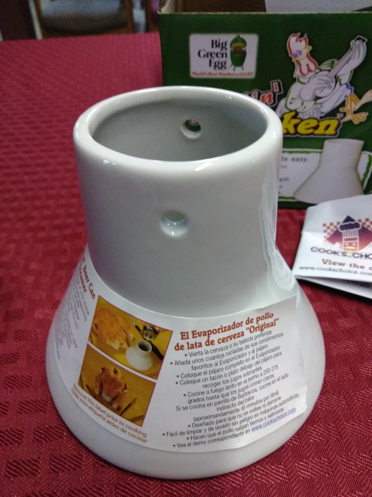 Sittin' Chicken    Ceramic    The Big Green Egg     New In Box