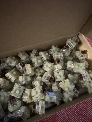 CHERRY BROWN RGB MECHANICAL SWITCHES - 90 COUNT