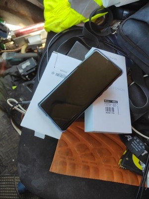 Foto dell'oggetto di un acquirente verificato