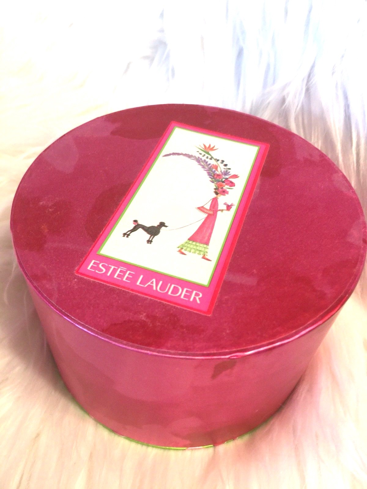 Estee Lauder PLEASURES Body Powder  Puff 2 oz. New  Sealed