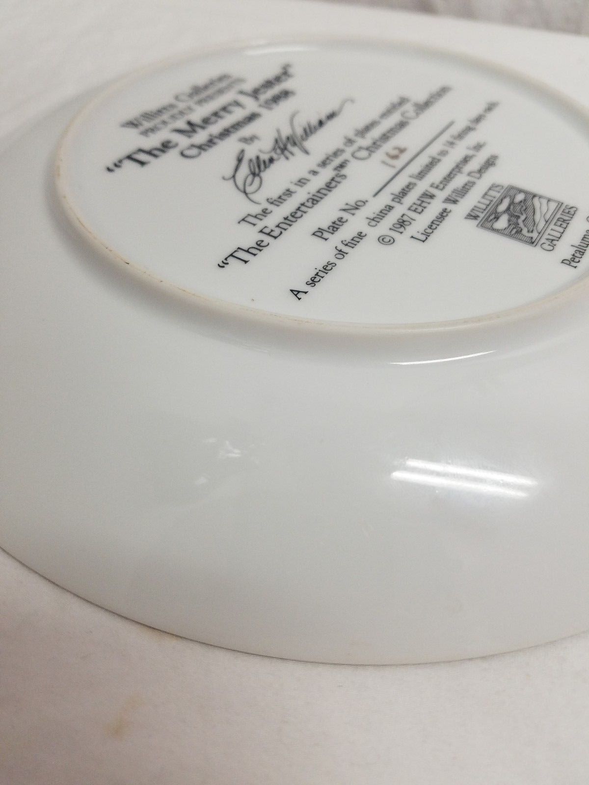 Willitts Galleries The Merry Jester Christmas 1988 Fine China Collector's Plate