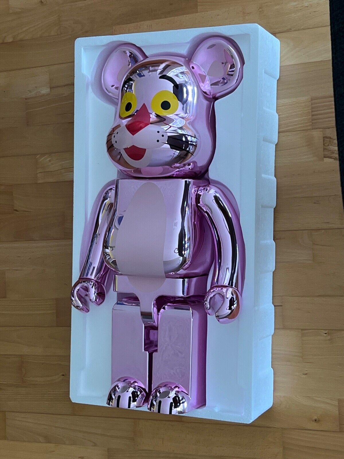 新品 BE@RBRICK PINK PANTHER CHROME Ver. 1000% MEDICOM TOY 新品 BE@RBRICK PINK PANTHER CHROME Ver. 1000% MEDICOM TOY