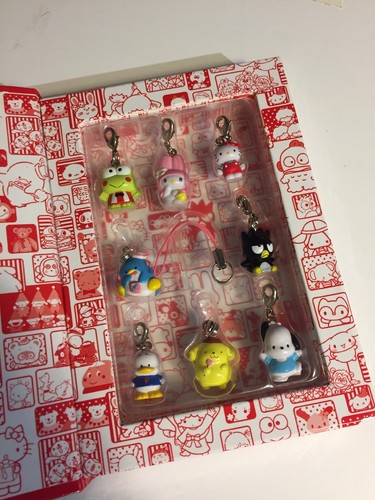 hello kitty wooden kitchen