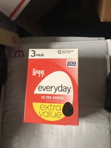 NEW case of 72 L'eggs Women's Control Top Sheer Pantyhose JET BLACK  Q (Large)