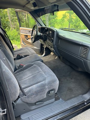image 4 of interior