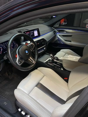 image 3 of interior