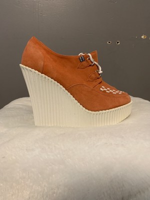 T.U.K Peachy Suede Wedge Creeper Shoes Size 9 Lace Up