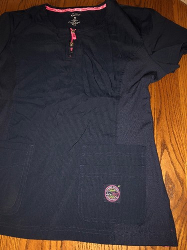 EUC XL Navy KOI Lite Womens Scrub Set Hemmed To 29” Inseam. See Description