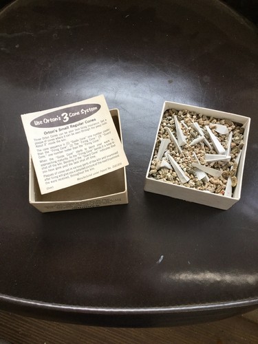 2 Orton Cone 05 Small 1-1/8” Pyrometric Cones For Ceramic Kilns 50 Per Box (100)