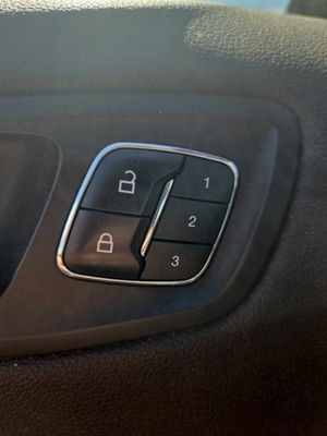 Used Front Memory Switch fits: FORD ESCAPE 13 14 15 16