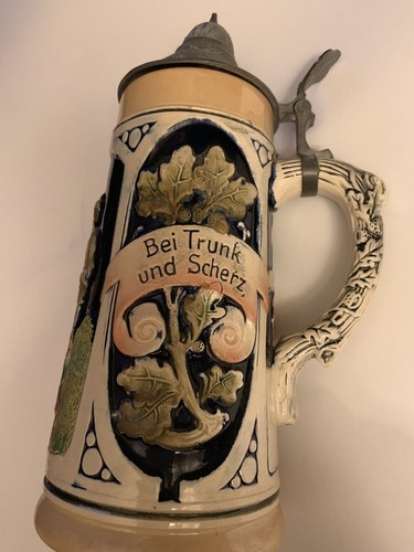 German Ceramic .5L Beer Stein Bei Trunk und Scherz/ bleibt Froh das Herz Lidded