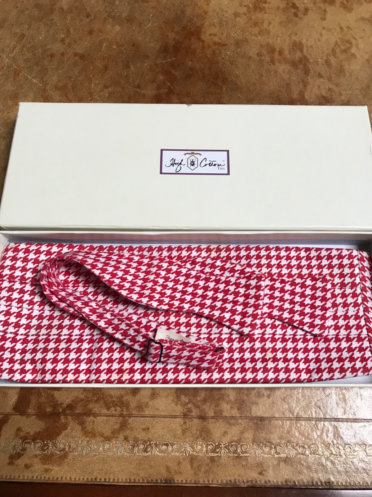 High Cotton Cummerbund Bow Tie Set Red Houndstooth Tux Vineyard Vines WORN ONCE