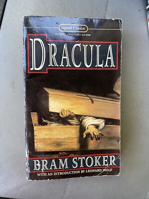 Dracula  -  (Signet Classics) - Paperback By Bran Stoker