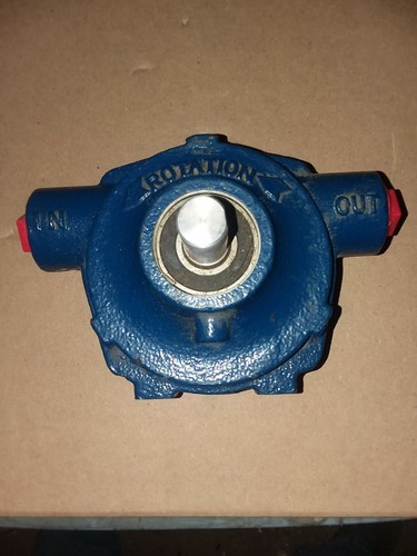 Delavan 6900C Cast Iron Roller Pump