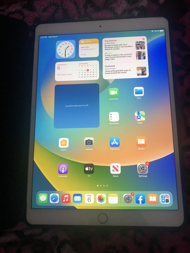 Apple iPad Air 3 A2152 Wi-Fi 10.5 in GRAY 256GB Daily Deal Apple iPad Air 3 A2152 Wi-Fi 10.5 in GRAY 256GB Daily Deal