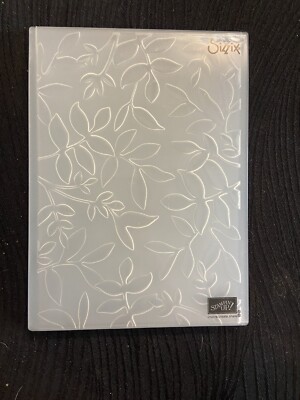 LAYERED LEAVES 3D Embossing Folder Stampin Up New Background LEAF GREENERY