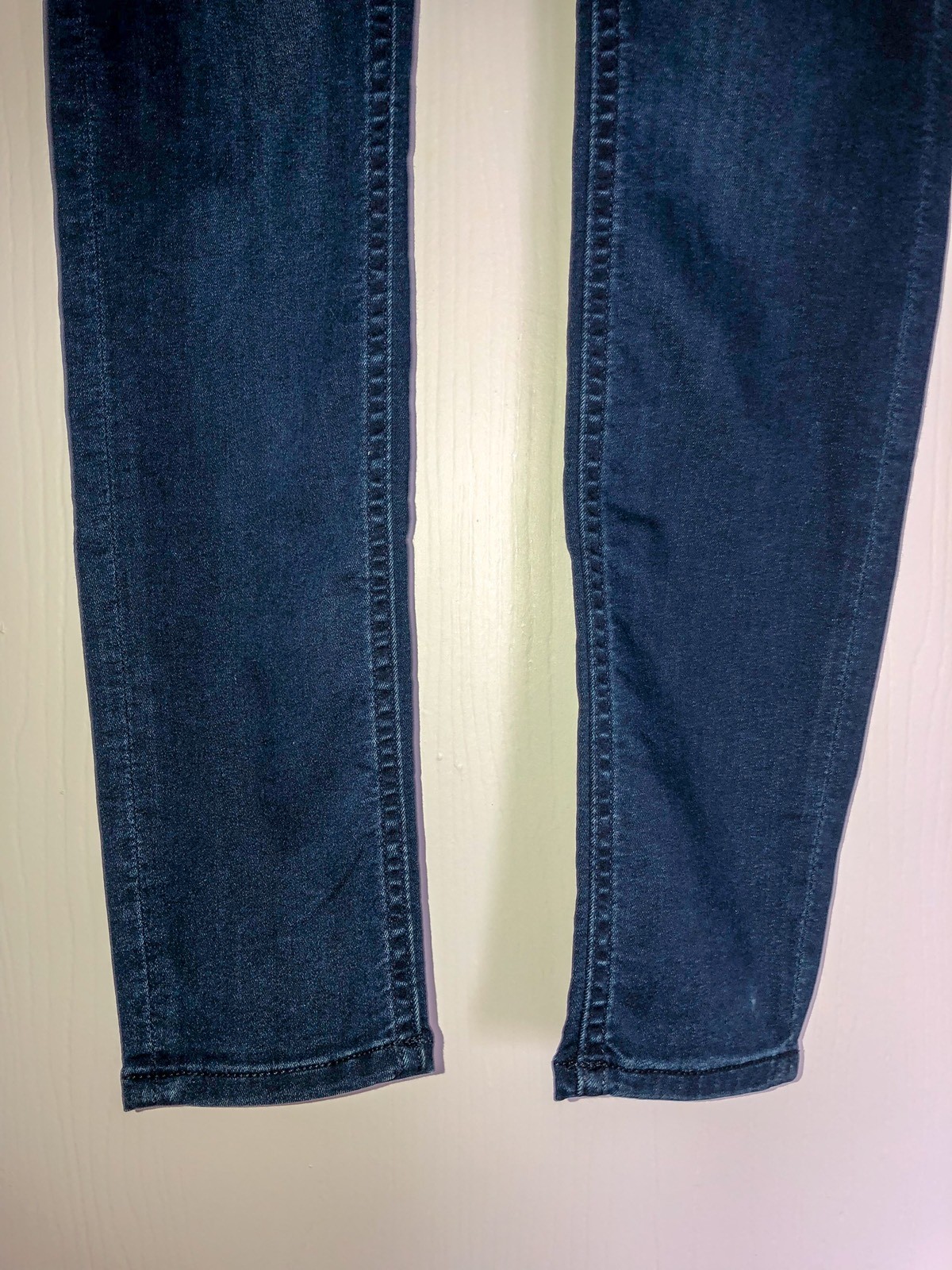 Джинсы Weekday Body Elastic Blue Eve 