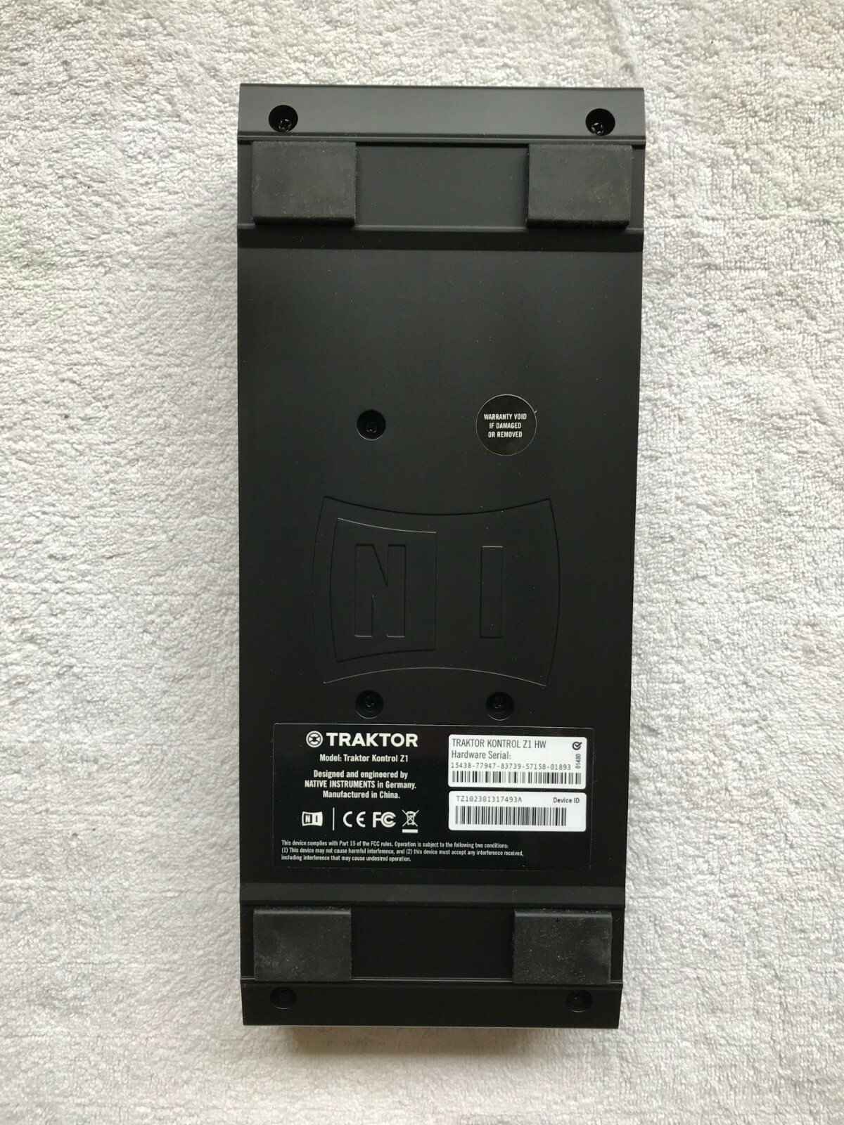 Traktor Kontrol X1 - Brand New (MINT)