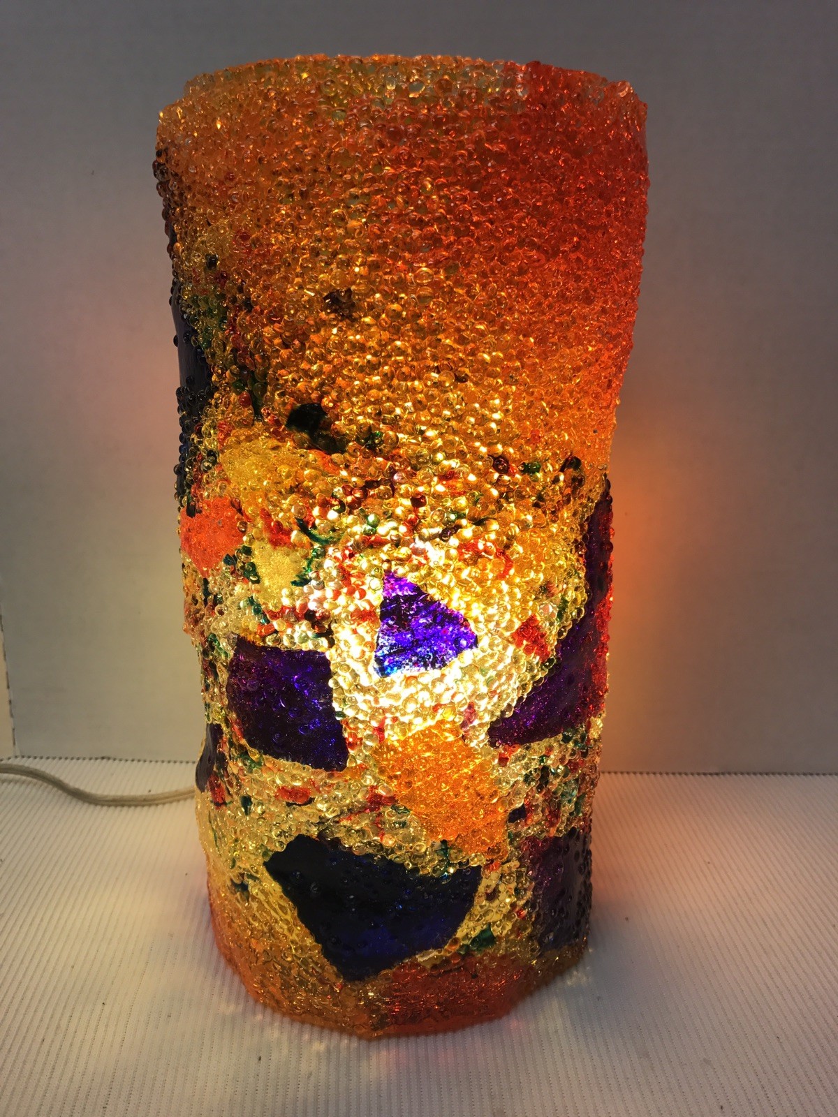 Vtg 60s 70s Mid Century Table Lamp w Lucite Plastic Shade Wrap Shade