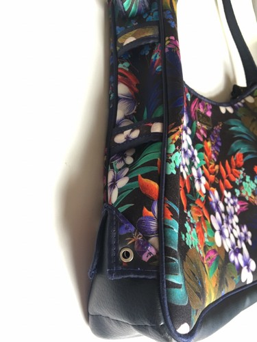 BEACH BY CLC BRIGHT FLORAL NEOPRENE HOBO SHOULDERBAG Pool Beach Lake Purse